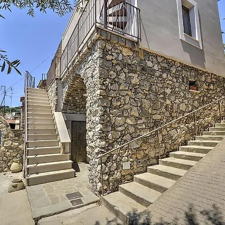 דירה Sleeps 4 Air Con Wifi Torca